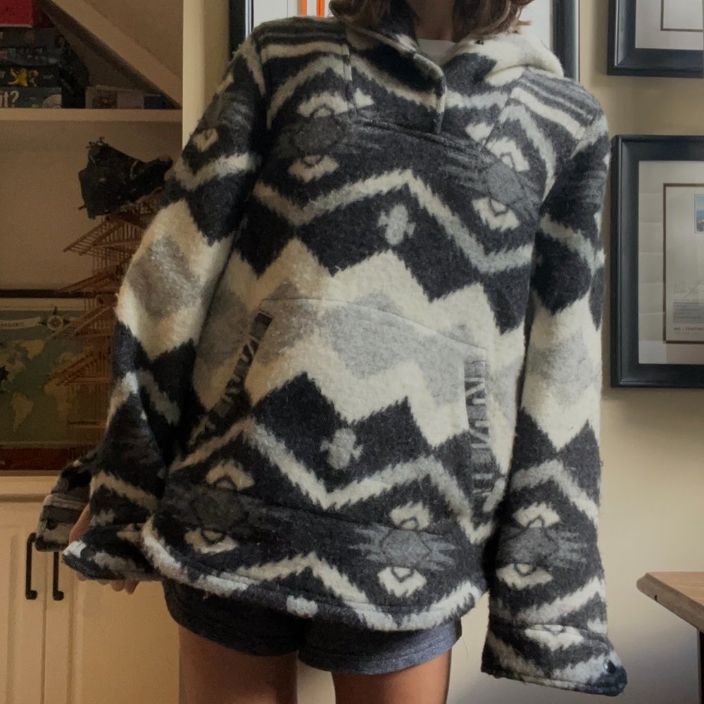 Woolrich for American Eagle Blanket Popover Hooded Jacket